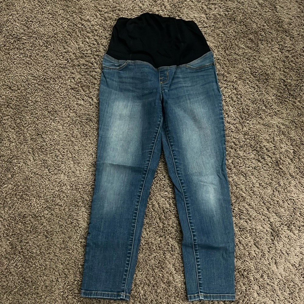 Maternity skinny cropped